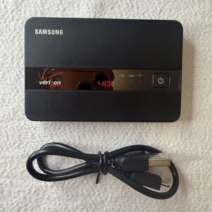 Verizon SCH–LC11 Samsung 4G LTE Mobile Hotspot Pre Owned No Original Box
